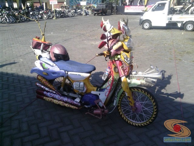 kopdar motor antik club indonesia di gresik 2014 (2)