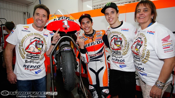 Marquez-2013-Champion and his family